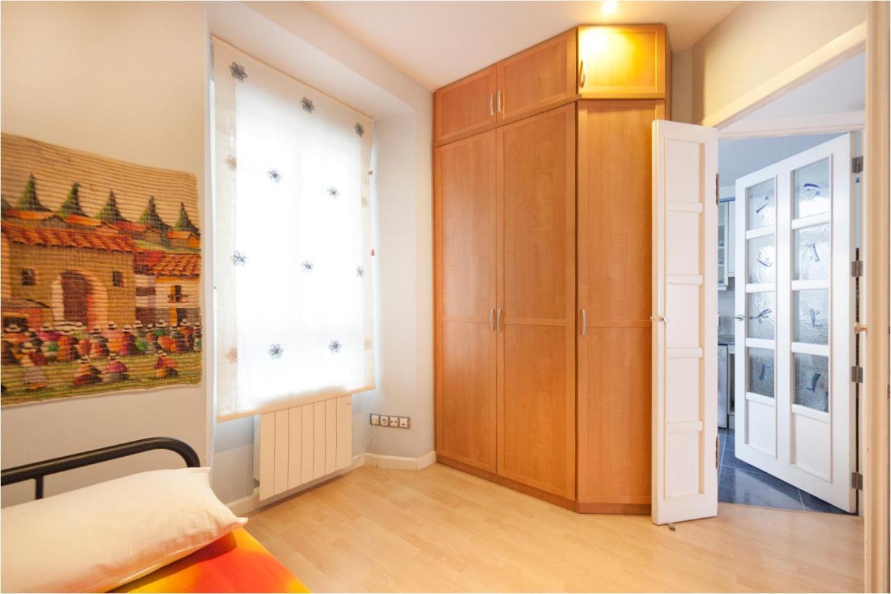 Apartment Teranga: Piso En Plaza Mayor De *