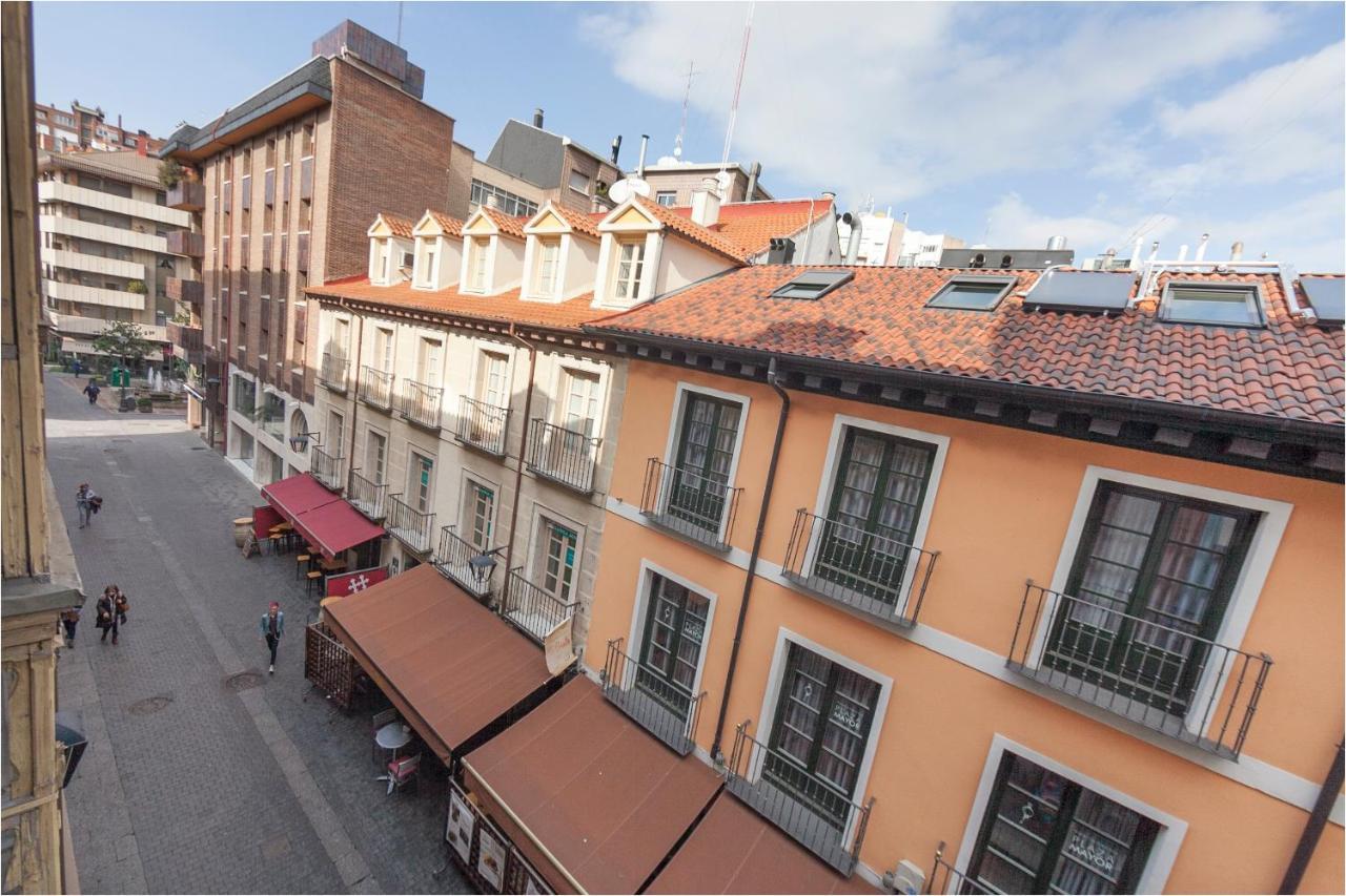 Teranga: Piso En Plaza Mayor De